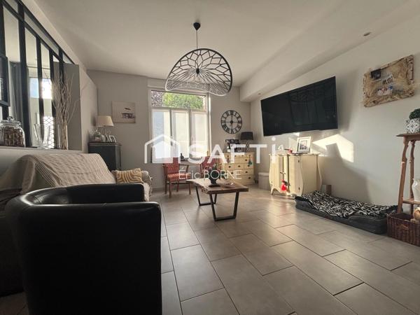 3 chambres, aucun travaux , coeur de ville .Moderne, totalement rénovée