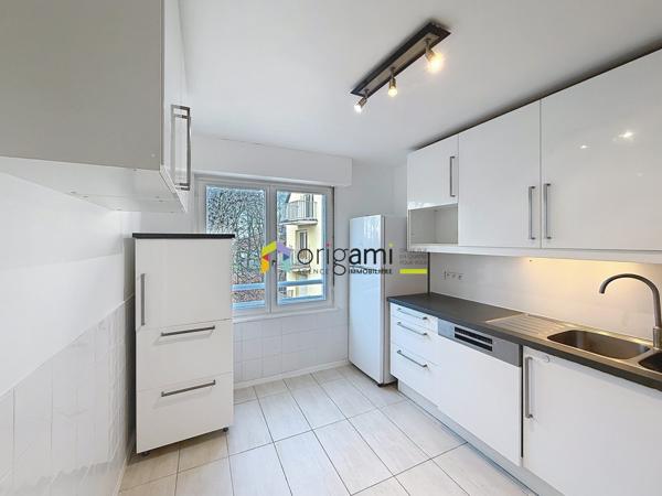 ECKBOLSHEIM - Spacieux et lumineux F3 meublé