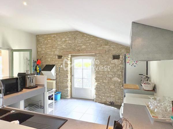 26230 GRIGNAN VENTE APPARTEMENT T5 2 CH POSS 4 126m2 + 2 PARKING