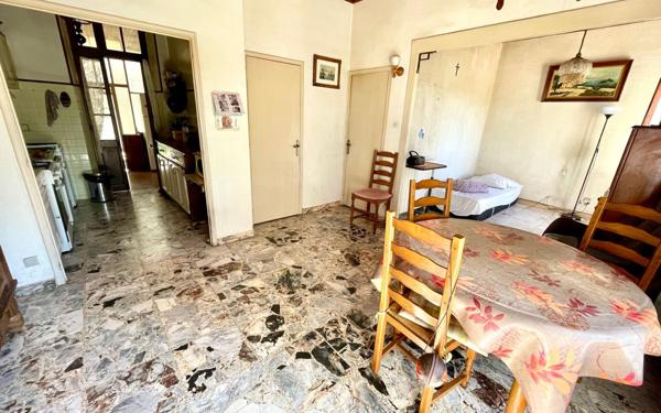 Maison à vendre    4 pièces •  Marseille 10