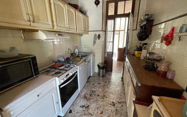 Maison à vendre    4 pièces •  Marseille 10