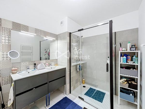 APPARTEMENT T4 DERNIER ETAGE - AU CALME AVEC VUE DEGAGEE - SAINT AUNES
