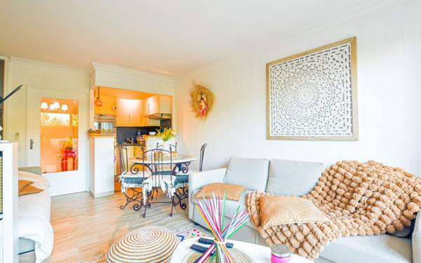 Appartement à vendre    1 pièce • 32 m2 Cannes