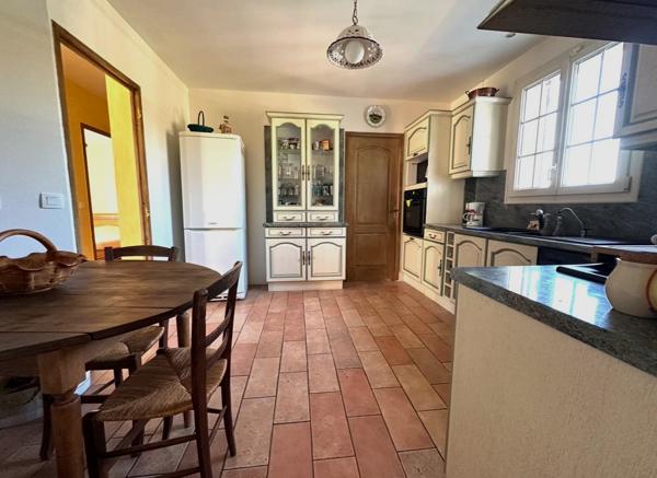 Vente / Maison et grand terrain