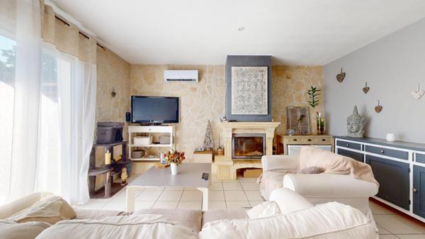 Maison familiale avec piscine – Environnement calme et sans vis-à-vis