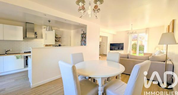 Maison à vendre 4 pièces 87 m² Solliès-Pont