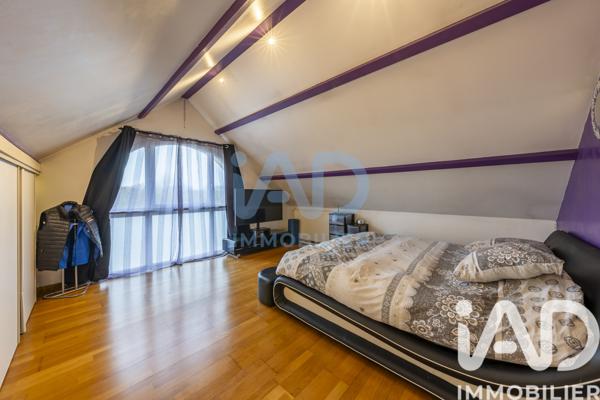 Maison à vendre 6 pièces 130 m² Moret-Loing-et-Orvanne