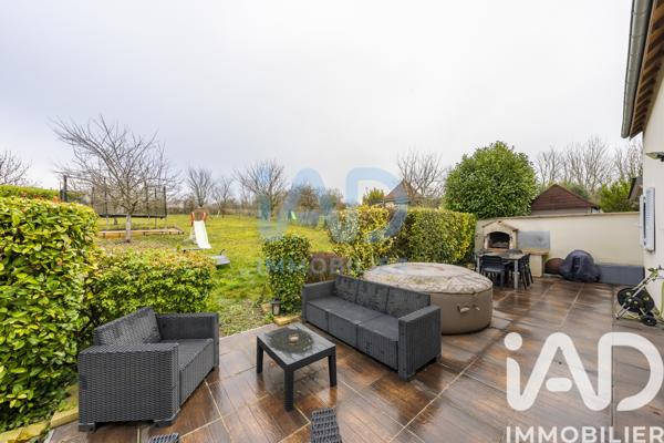 Maison à vendre 6 pièces 130 m² Moret-Loing-et-Orvanne