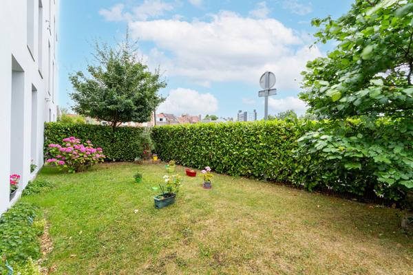 Appartement
         3 pièces
        - 62 m² Exclusivité 219 000 € *