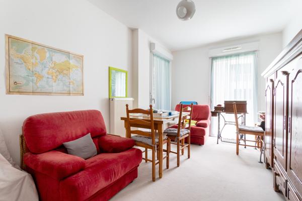 Appartement
         3 pièces
        - 62 m² Exclusivité 219 000 € *