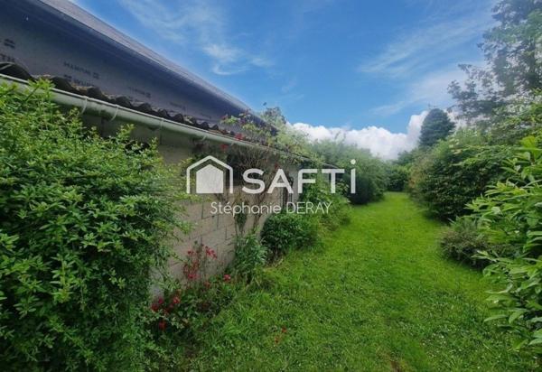 Maison de type longère avec dépendances et terrain