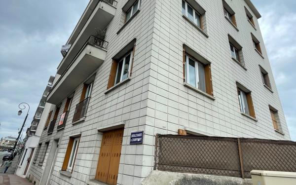 Appartement à vendre    4 pièces • 76,10 m2 Saint-Maur-des-Fossés