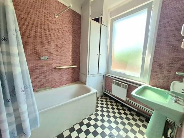 Maison à vendre 6 pièces 160m² Saint-Pol-sur-Ternoise (62130)