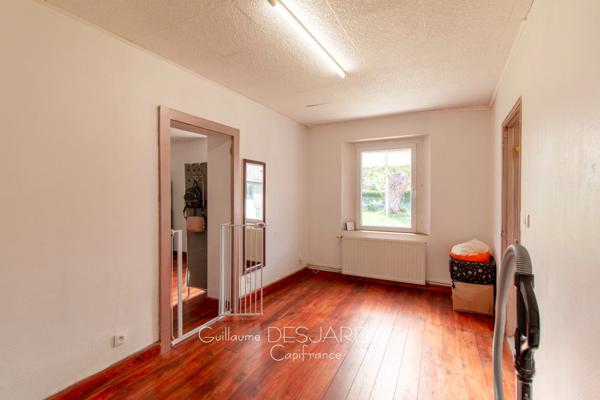Maison plain pied à vendre 5 pièces COURTOMER (61)