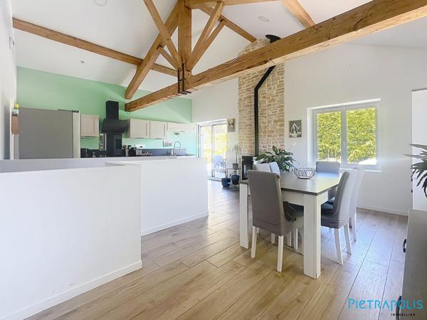 Belle maison de type T5, sur les hauteurs de Tarare, au calme, sans vis à vis et voisin proche