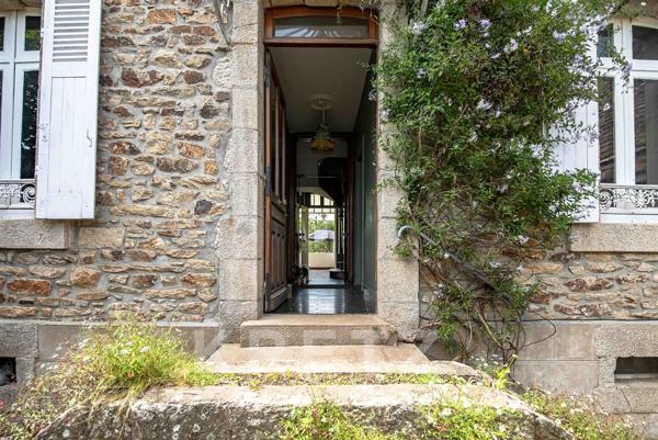 Maison de Maitre secteur prisé rue Albert 1er