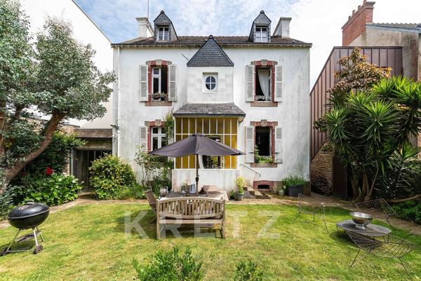 Maison de Maitre secteur prisé rue Albert 1er