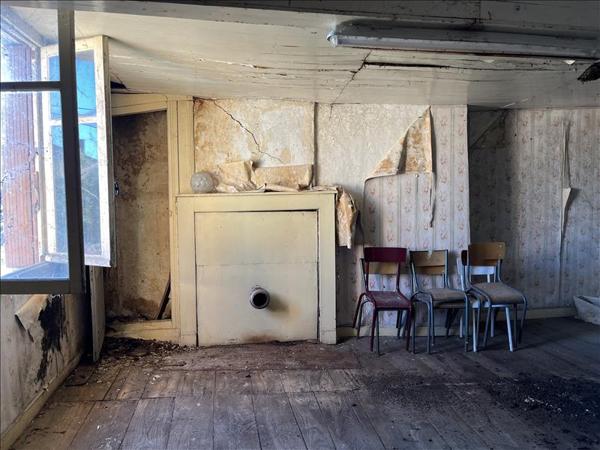 Maison à vendre |  Saint-Junien |  2 pièces | 51 m²