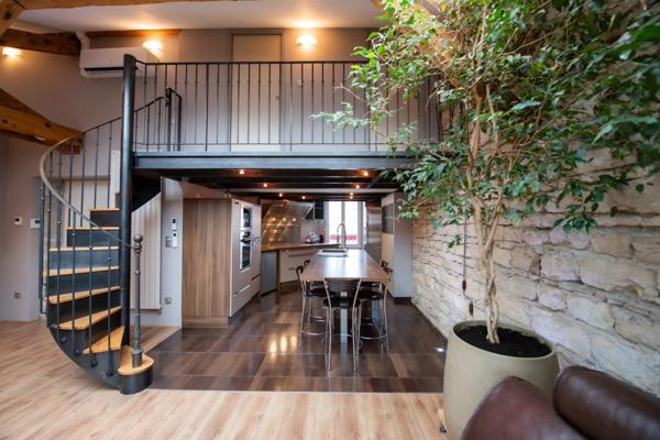 Appartement à vendre 4 pièces LYON 6EME ARRONDISSEMENT (69)