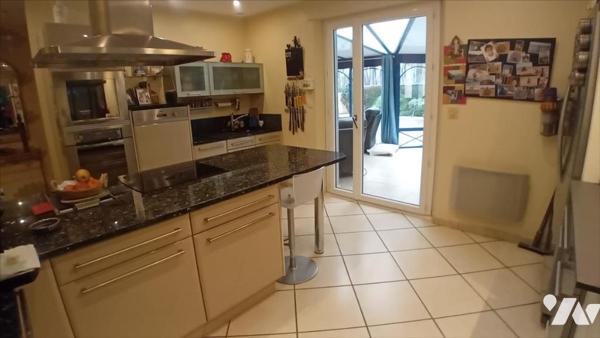 RUAUDIN, magnifique pavillon avec chambre de plain-pied