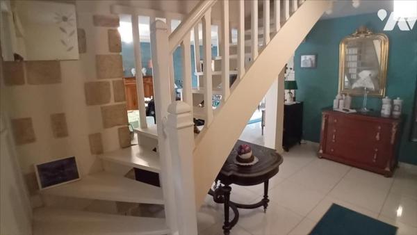 RUAUDIN, magnifique pavillon avec chambre de plain-pied