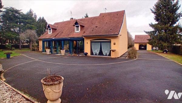 RUAUDIN, magnifique pavillon avec chambre de plain-pied