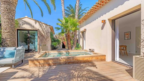 Vente Maison de luxe Saint-Tropez 8 Pièces 125 m²
