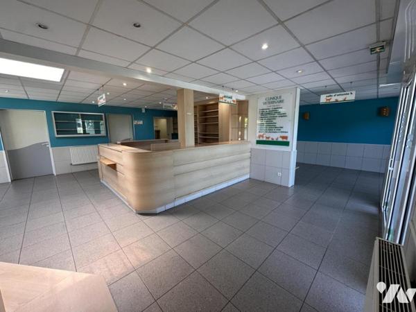 Rebreuve-Ranchicourt - local professionnel