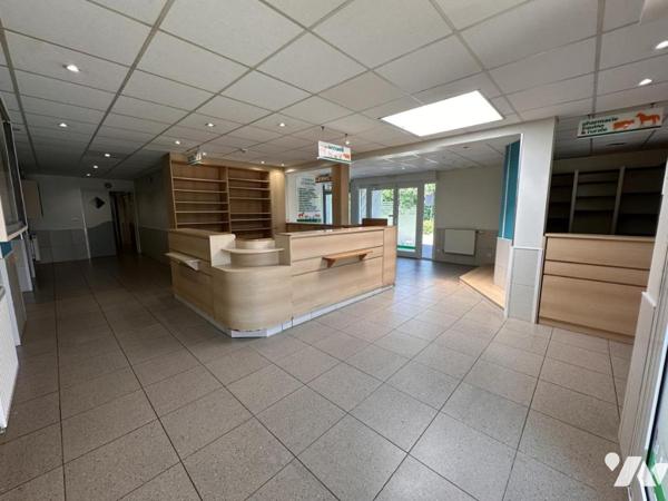 Rebreuve-Ranchicourt - local professionnel