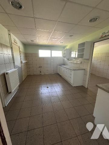 Rebreuve-Ranchicourt - local professionnel