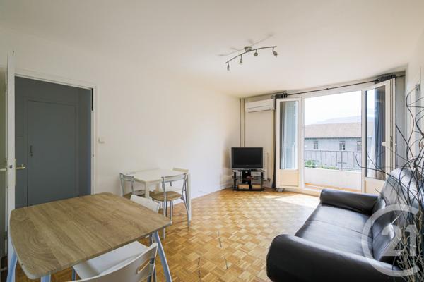 Appartement F4 à vendre  4 pièces - 65 m2 ST MARTIN D HERES - 38