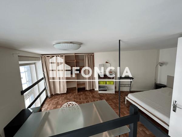 Location Appartement meublé 2 pièces 37.14 m² - 38 RUE J.J. ROUSSEAU Lille 59800