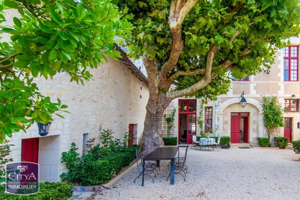 Maison à vendre 8 pièces 300m² Richelieu (37120)