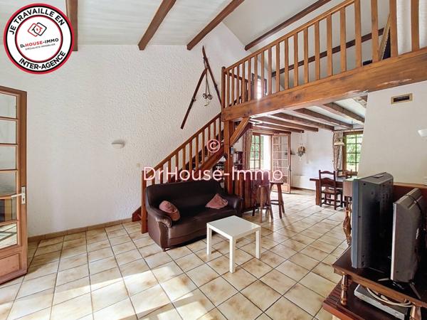 Maison à vendre 3 pièces de 126 m²