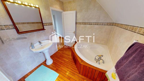 Coup de coeur assuré:Maison familiale  avec sous-sol total -Plus qu'à poser vos valises! visite virtuelle 3D disponible