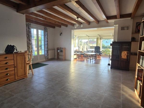 Maison à vendre |  Saint-Martin-de-Seignanx |  6 pièces | 137 m²