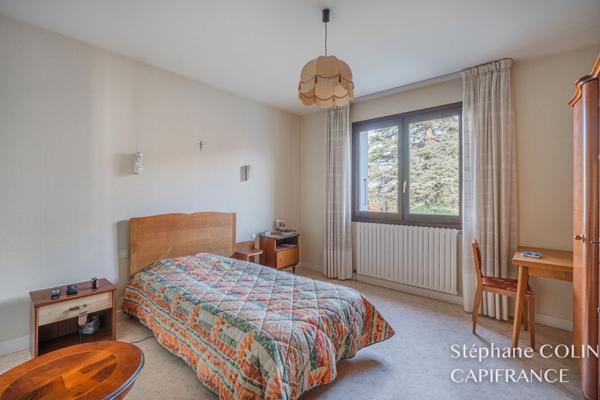 Maison à vendre 8 pièces EYBENS (38)