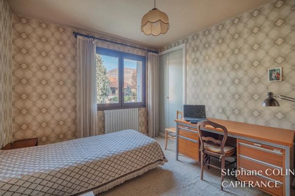 Maison à vendre 8 pièces EYBENS (38)