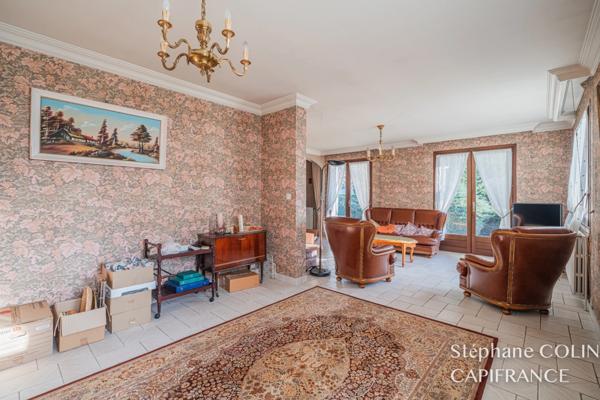 Maison à vendre 8 pièces EYBENS (38)