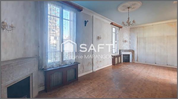 Maison familiale à rénover - Jardin arboré, 2 garages.