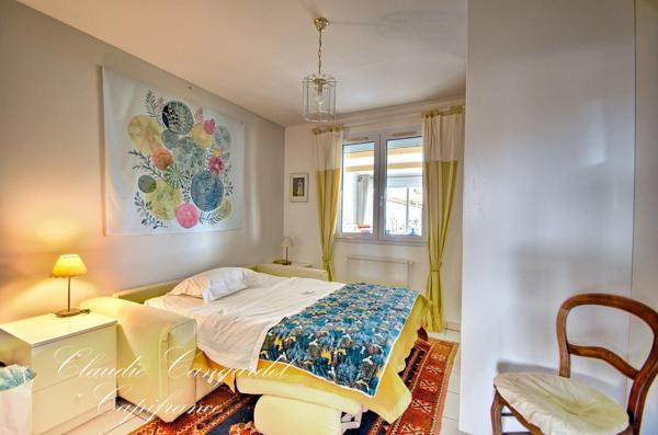 Maison à vendre de PLAIN PIED, 153m² habitable, 6 pièces, proche commerces à NIEUL SUR MER (17)