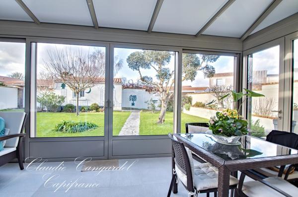 Maison à vendre de PLAIN PIED, 153m² habitable, 6 pièces, proche commerces à NIEUL SUR MER (17)