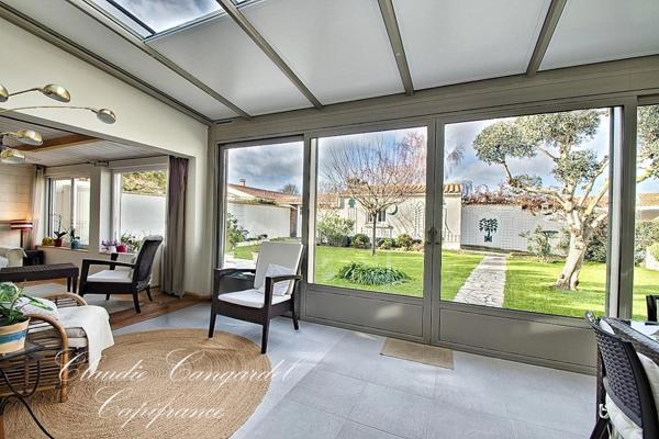 Maison à vendre de PLAIN PIED, 153m² habitable, 6 pièces, proche commerces à NIEUL SUR MER (17)