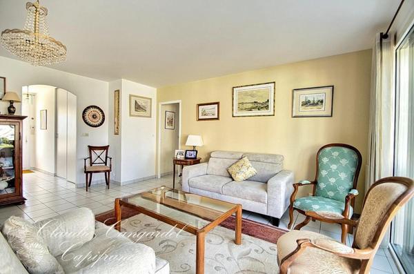 Maison à vendre de PLAIN PIED, 153m² habitable, 6 pièces, proche commerces à NIEUL SUR MER (17)