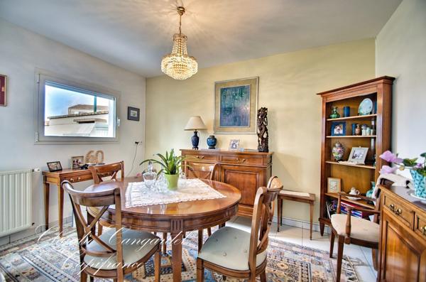 Maison à vendre de PLAIN PIED, 153m² habitable, 6 pièces, proche commerces à NIEUL SUR MER (17)