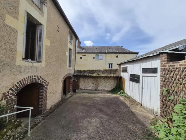 Achat - Maison Loir en Vallée 72340 6 pièces 139 m 2 771 m 2