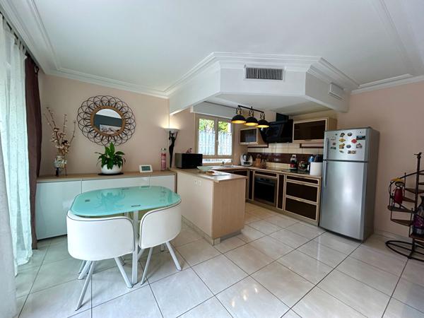 Appartement 3 pièce(s) la valette RDC rez de jardin