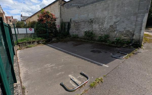 Stationnement à vendre