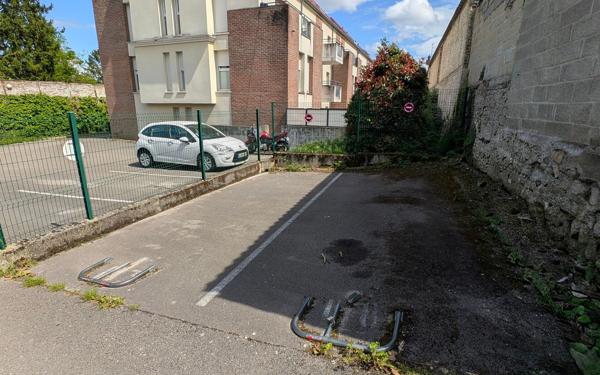 Stationnement à vendre