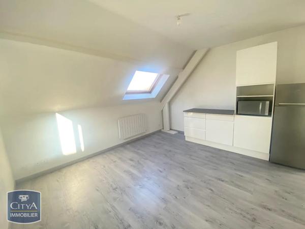 Appartement à louer 2 pièces 29.29m² Valenciennes (59300)